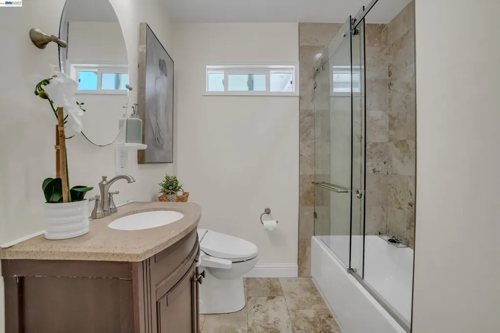 26338 Hickory Avenue Hayward CA 94544