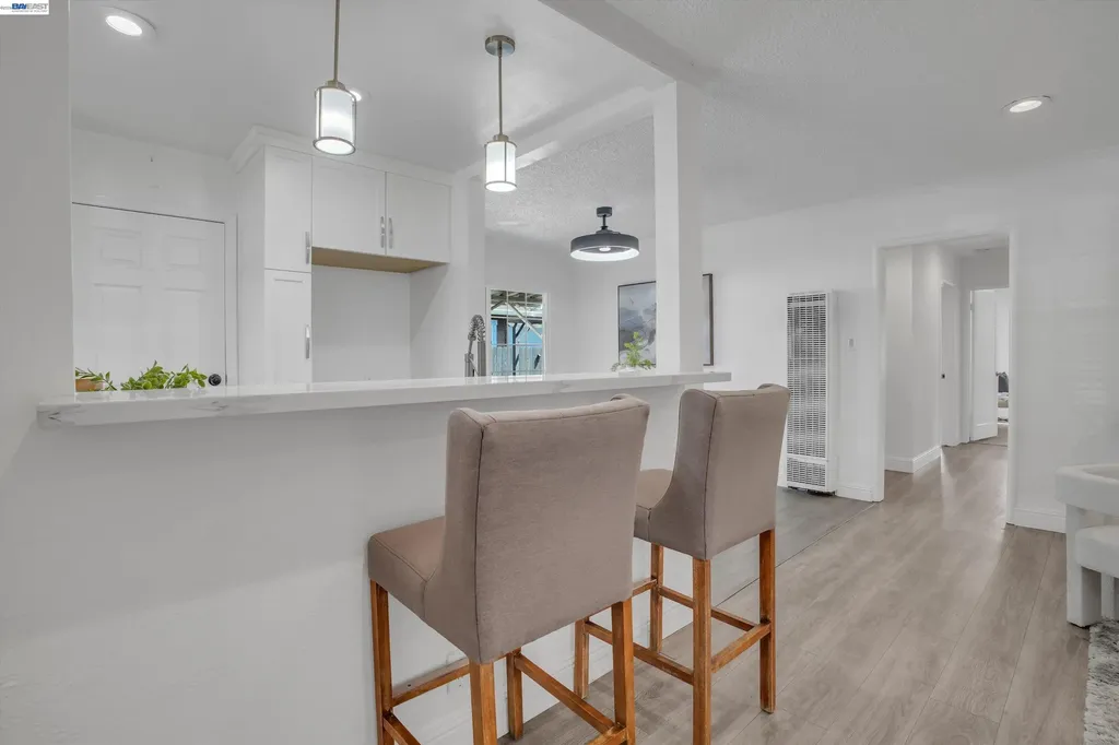 26338 Hickory Avenue Hayward CA 94544
