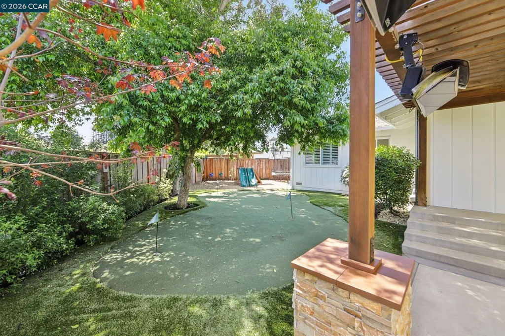 29 Winslow Place Moraga CA 94556