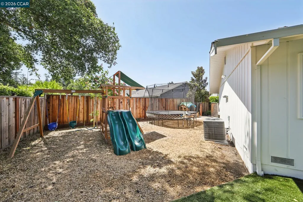 29 Winslow Place Moraga CA 94556