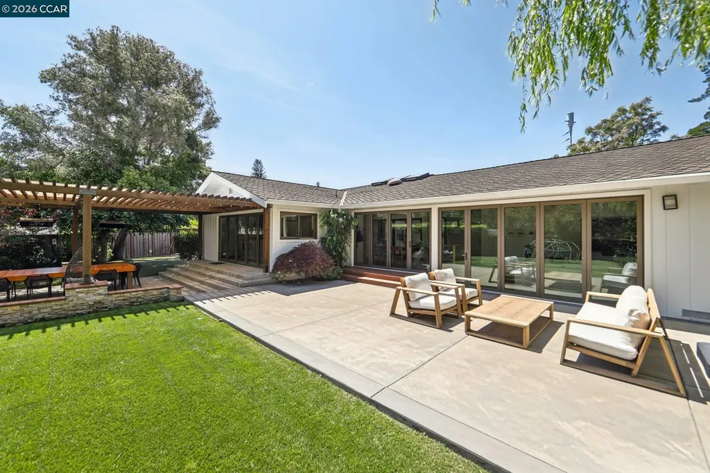 29 Winslow Place Moraga CA 94556