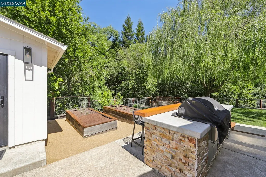 29 Winslow Place Moraga CA 94556