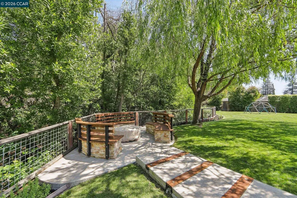 29 Winslow Place Moraga CA 94556
