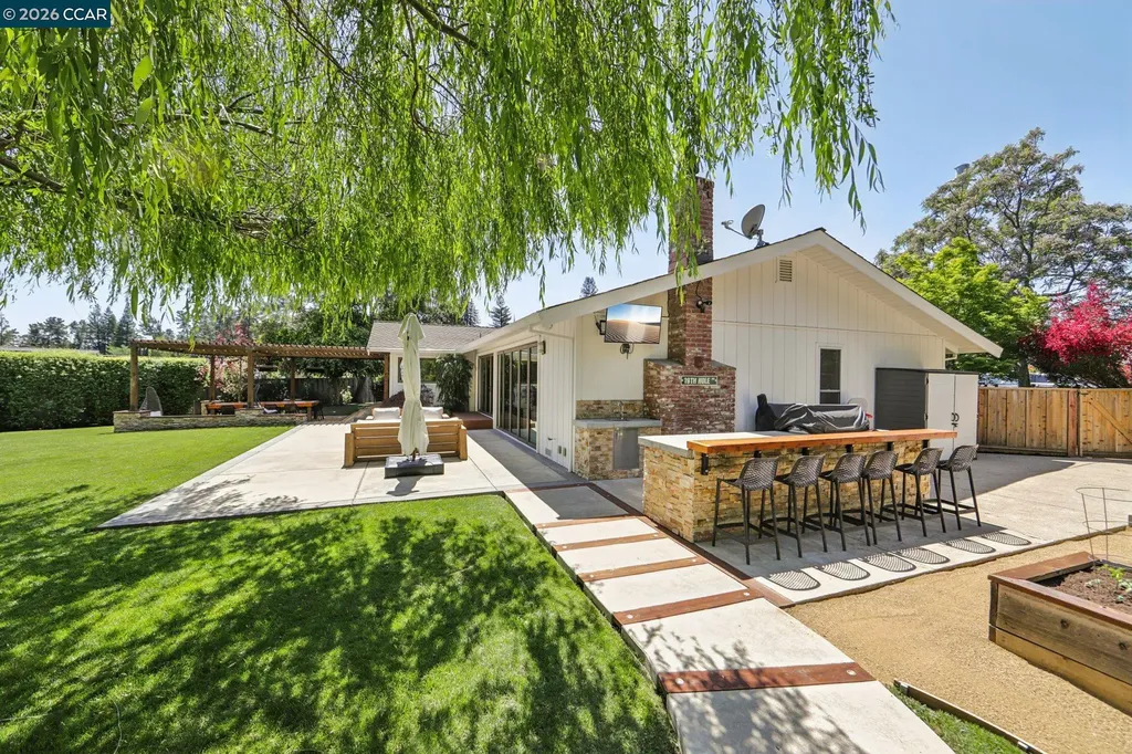 29 Winslow Place Moraga CA 94556