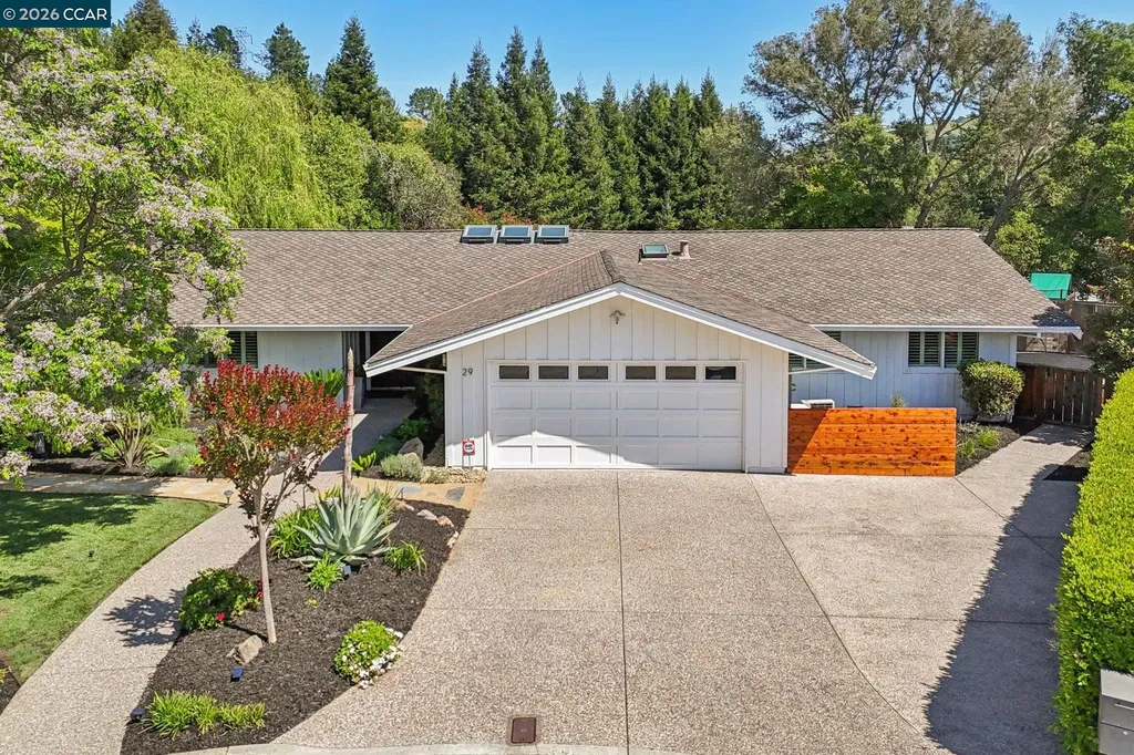 29 Winslow Place Moraga CA 94556