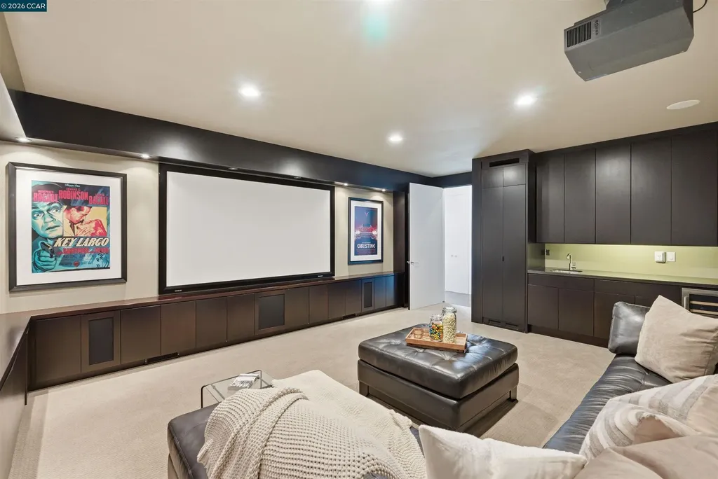 240 Tappan Lane Orinda CA 94563