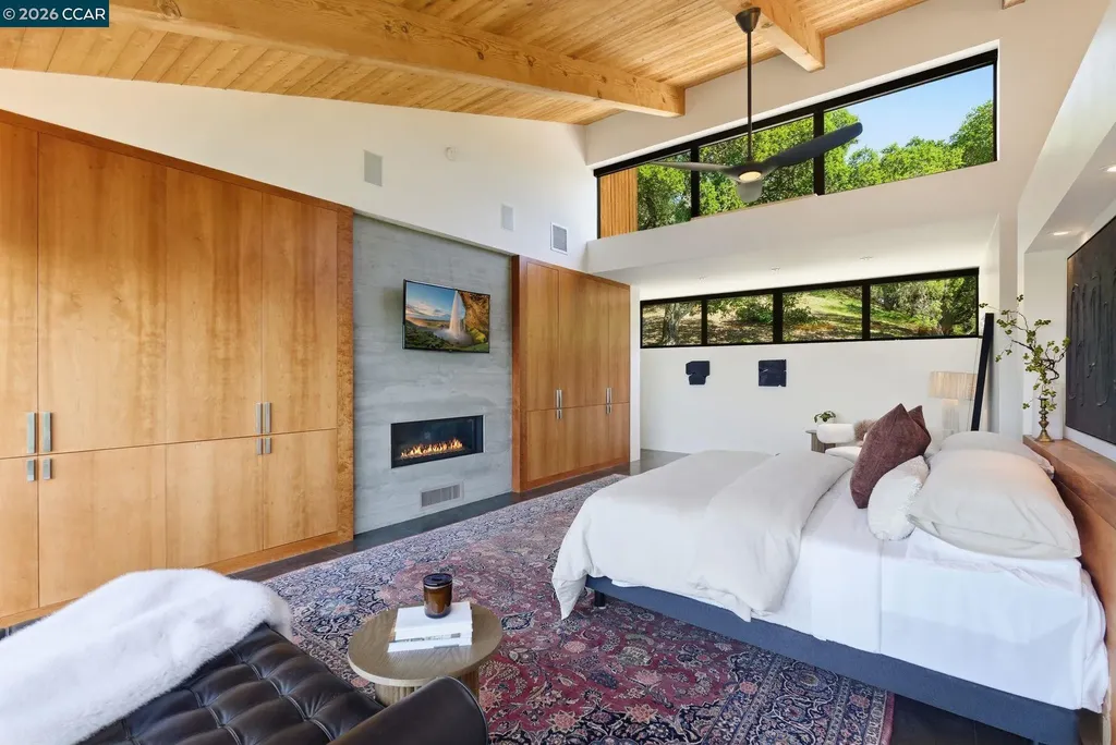 240 Tappan Lane Orinda CA 94563