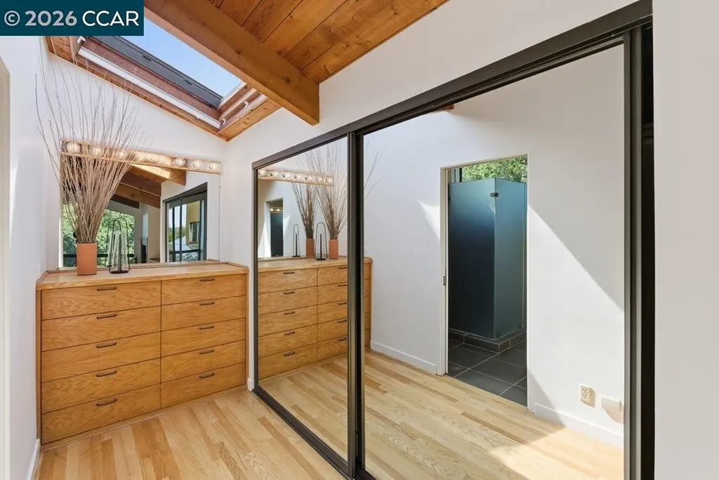 240 Tappan Lane Orinda CA 94563