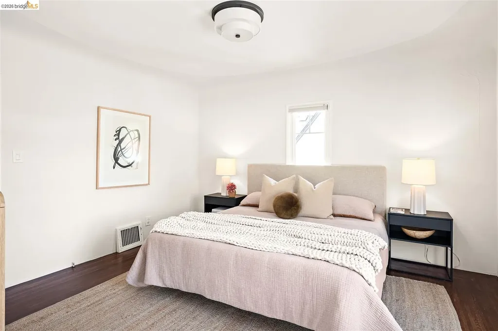 4261 Detroit Oakland CA 94619