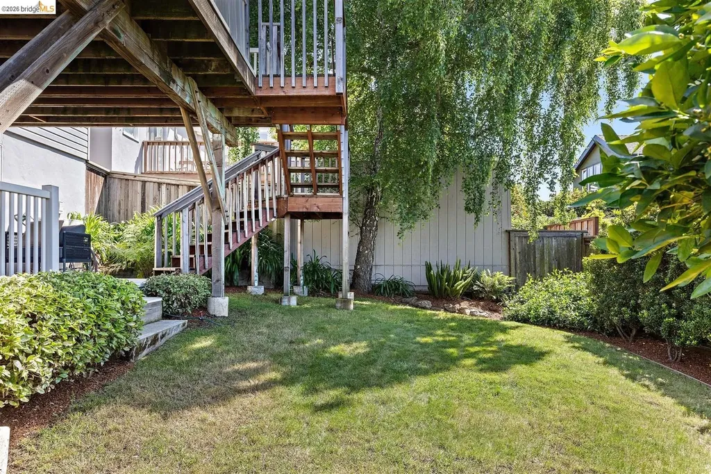 4261 Detroit Oakland CA 94619