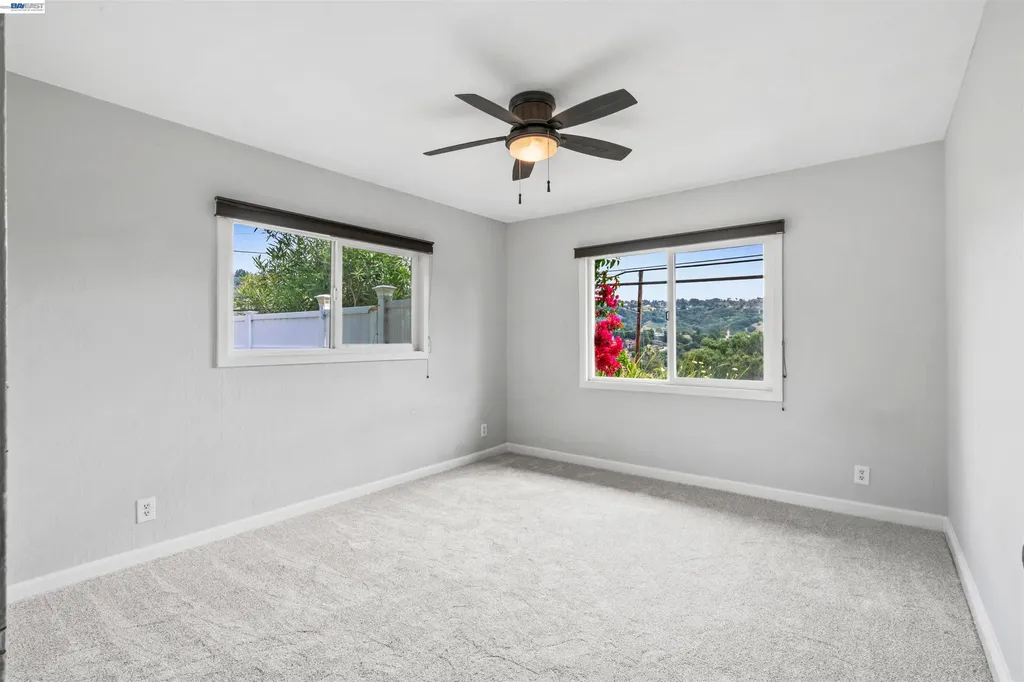 8019 Sterling Drive Oakland CA 94605