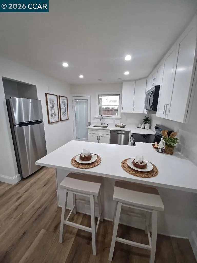 1520 Schenone Court Concord CA 94521