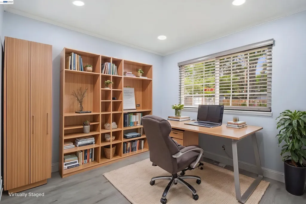 32252 Valiant Way Union City CA 94587