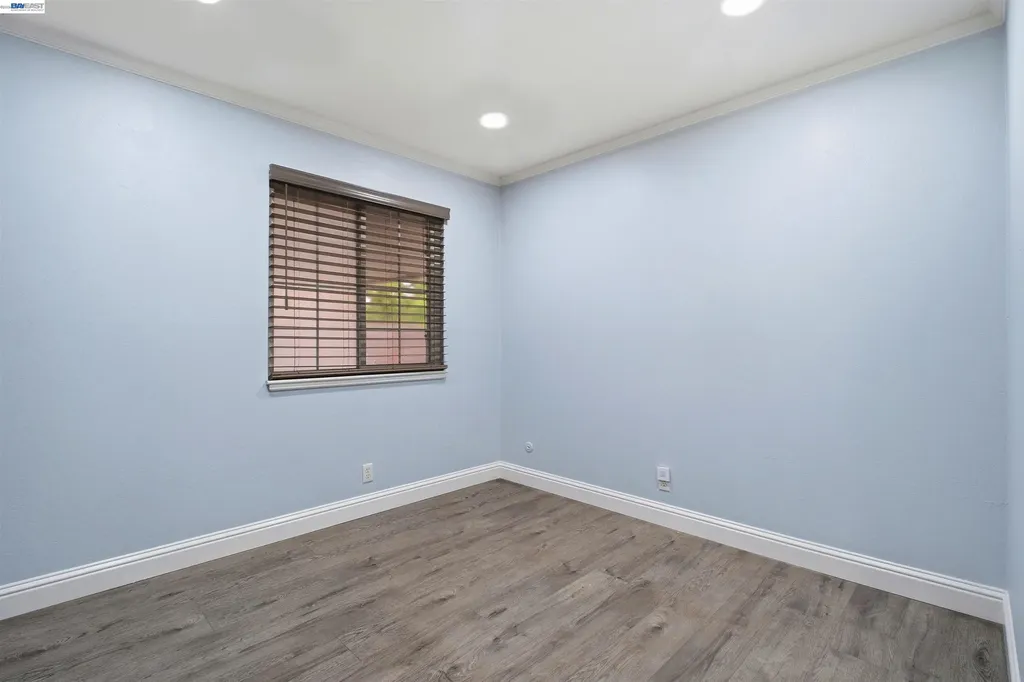 32252 Valiant Way Union City CA 94587