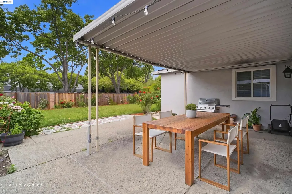 32252 Valiant Way Union City CA 94587