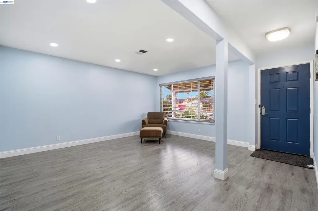 32252 Valiant Way Union City CA 94587
