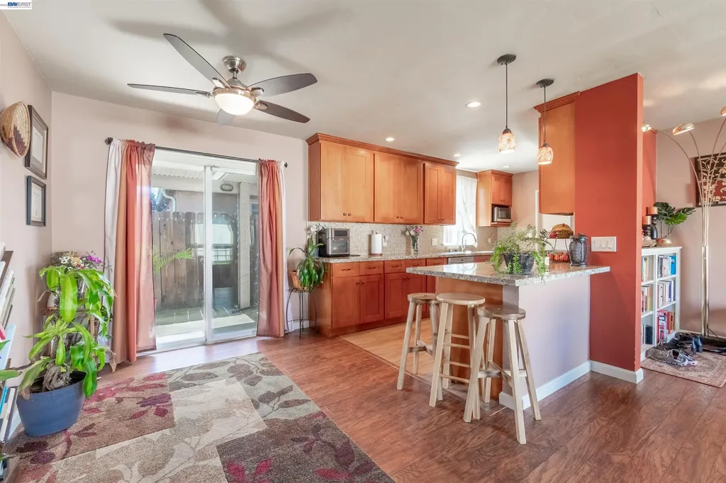 1218 Ottawa Avenue San Leandro CA 94579
