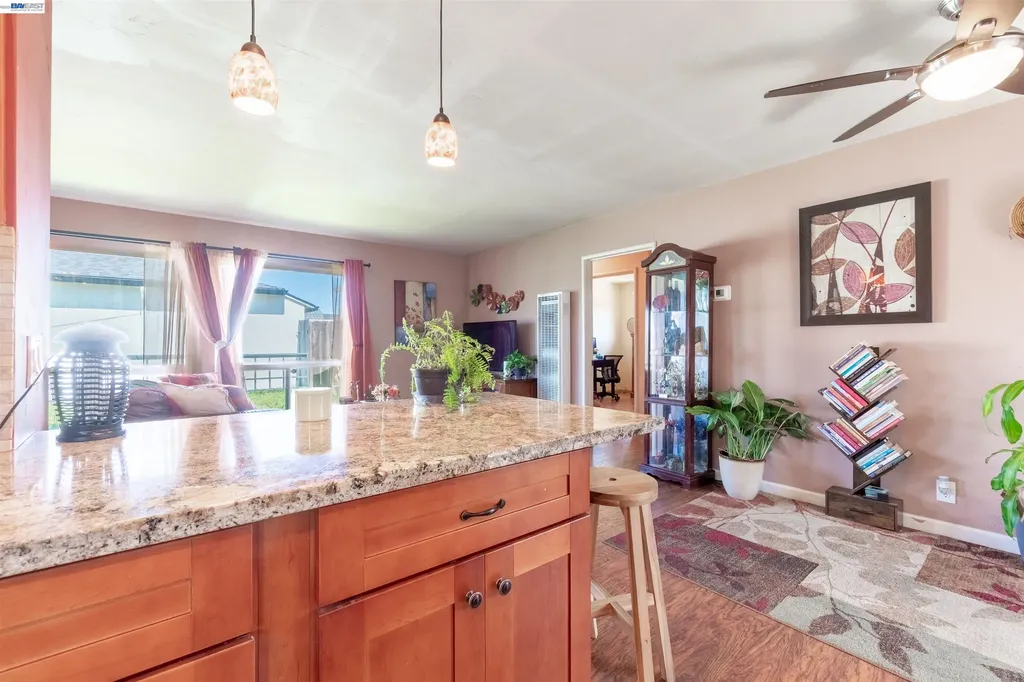 1218 Ottawa Avenue San Leandro CA 94579