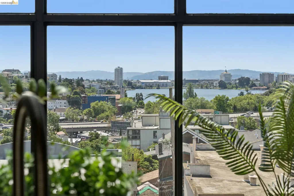 525 Mandana Boulevard Oakland CA 94610
