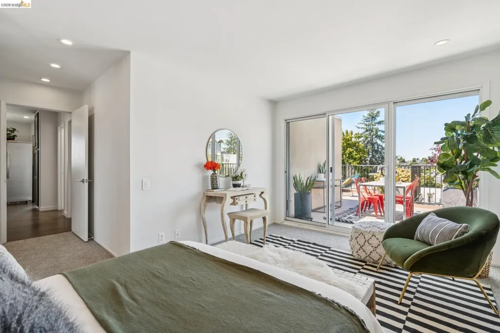 525 Mandana Boulevard Oakland CA 94610