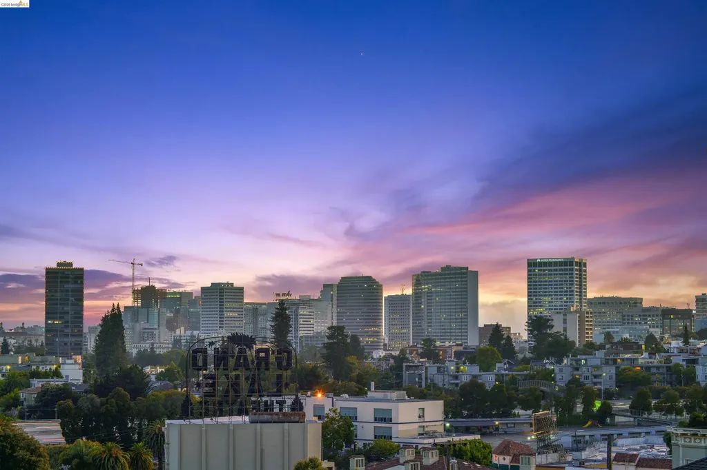 525 Mandana Boulevard Oakland CA 94610
