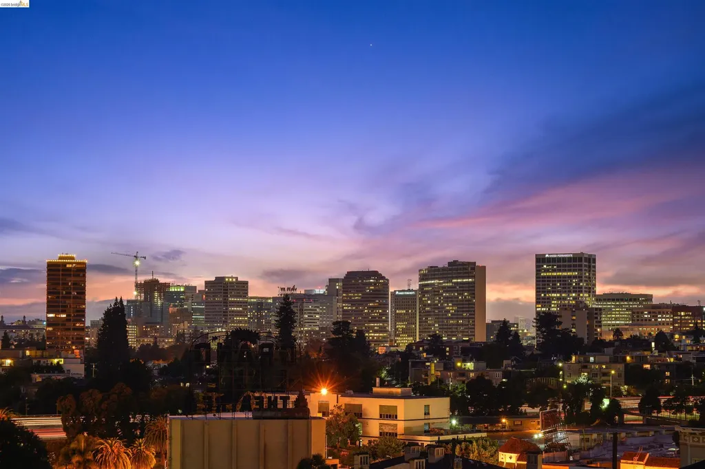 525 Mandana Boulevard Oakland CA 94610
