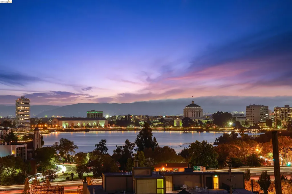 525 Mandana Boulevard Oakland CA 94610