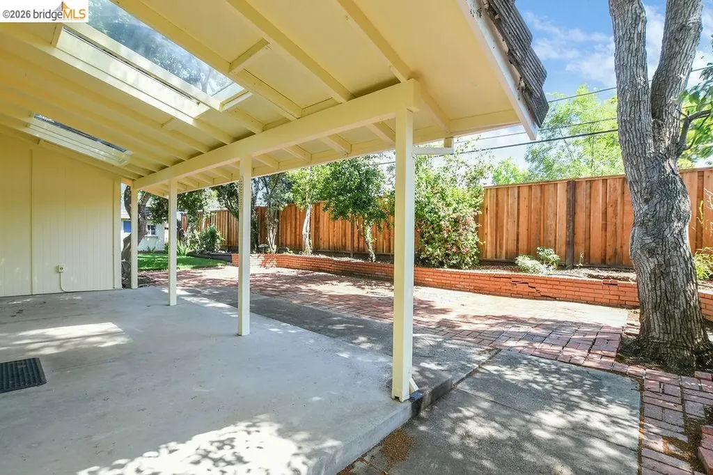 1718 Pepperwood Court Concord CA 94521