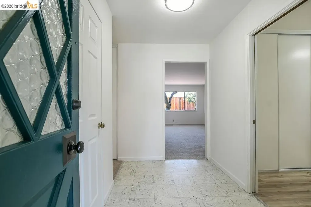 1718 Pepperwood Court Concord CA 94521