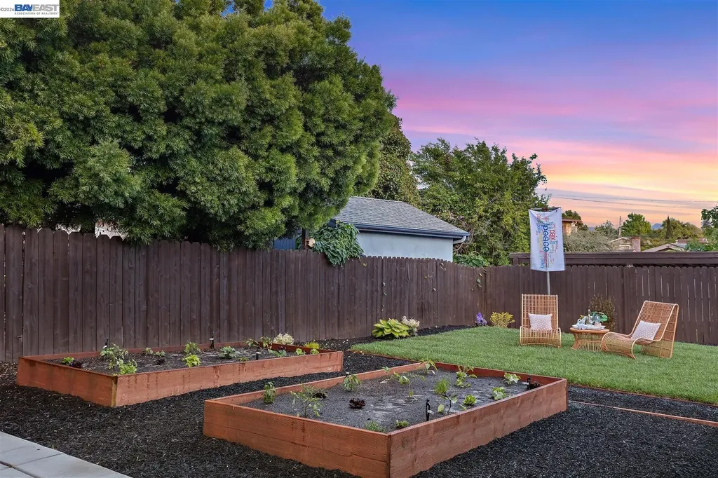 2242 39th Avenue Oakland CA 94601