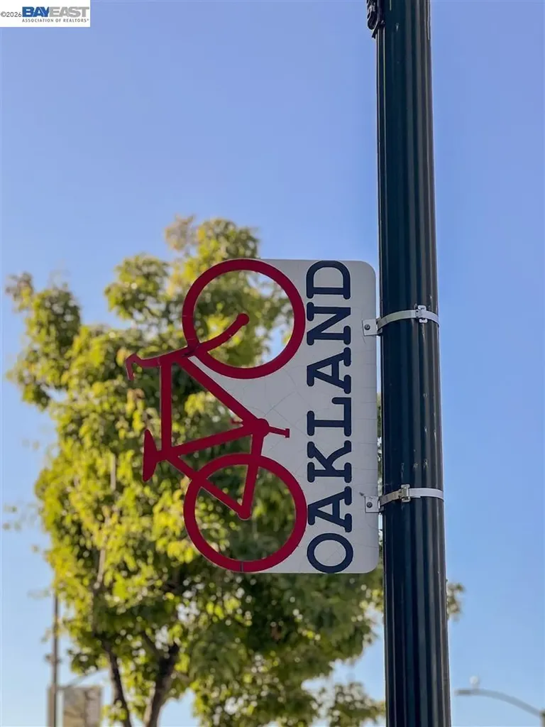 2242 39th Avenue Oakland CA 94601