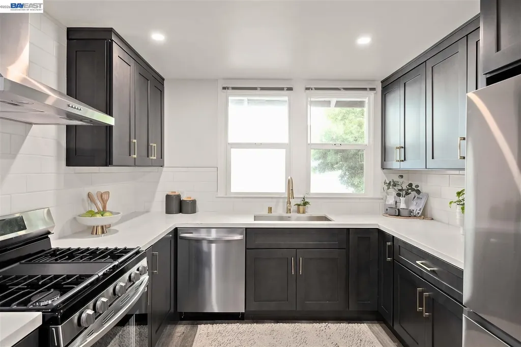 2242 39th Avenue Oakland CA 94601