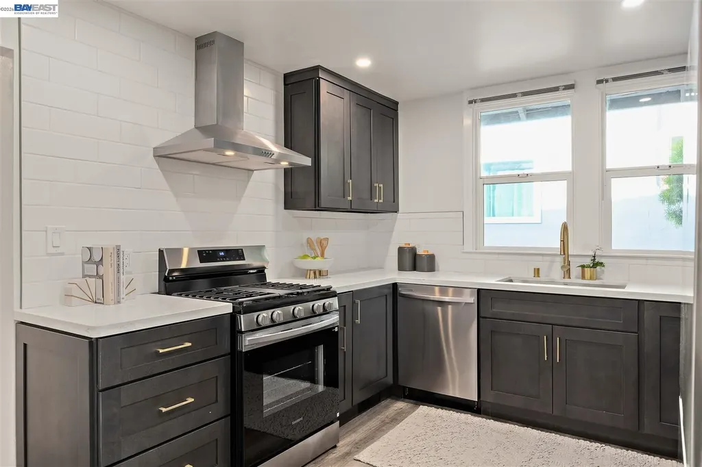 2242 39th Avenue Oakland CA 94601