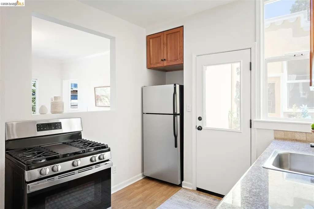 245 29th Street Oakland CA 94611