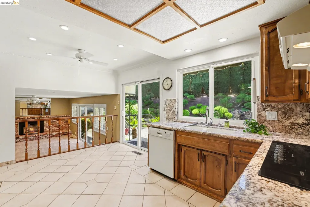 1912 Grizzly Court Antioch CA 94509