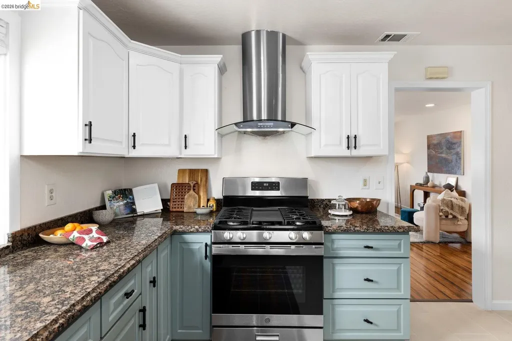 1240 Kelly Avenue San Leandro CA 94577