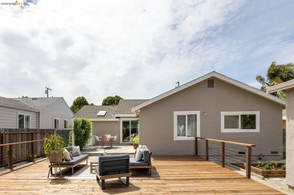 1240 Kelly Avenue San Leandro CA 94577