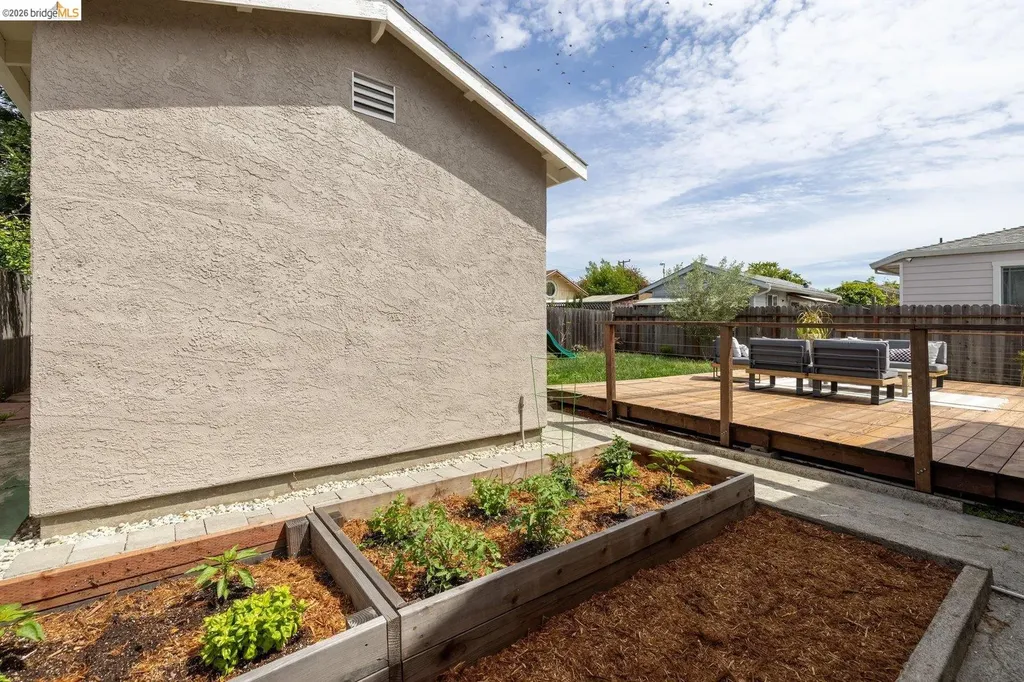 1240 Kelly Avenue San Leandro CA 94577