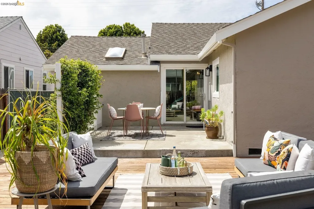 1240 Kelly Avenue San Leandro CA 94577