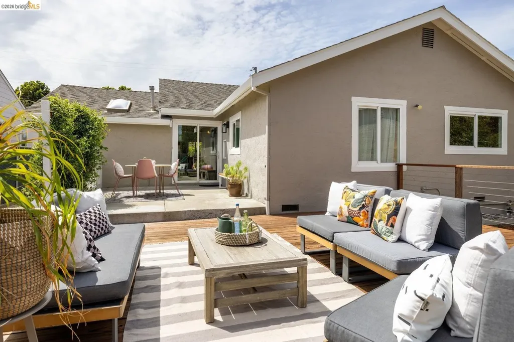 1240 Kelly Avenue San Leandro CA 94577