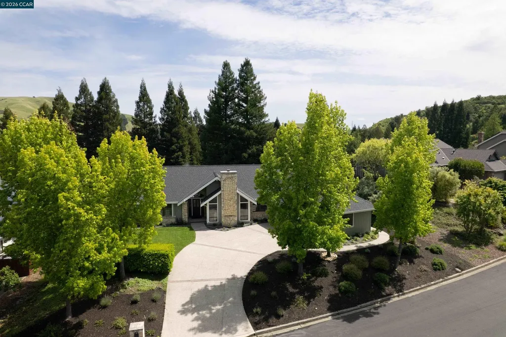 7 Crockett Drive Moraga CA 94556