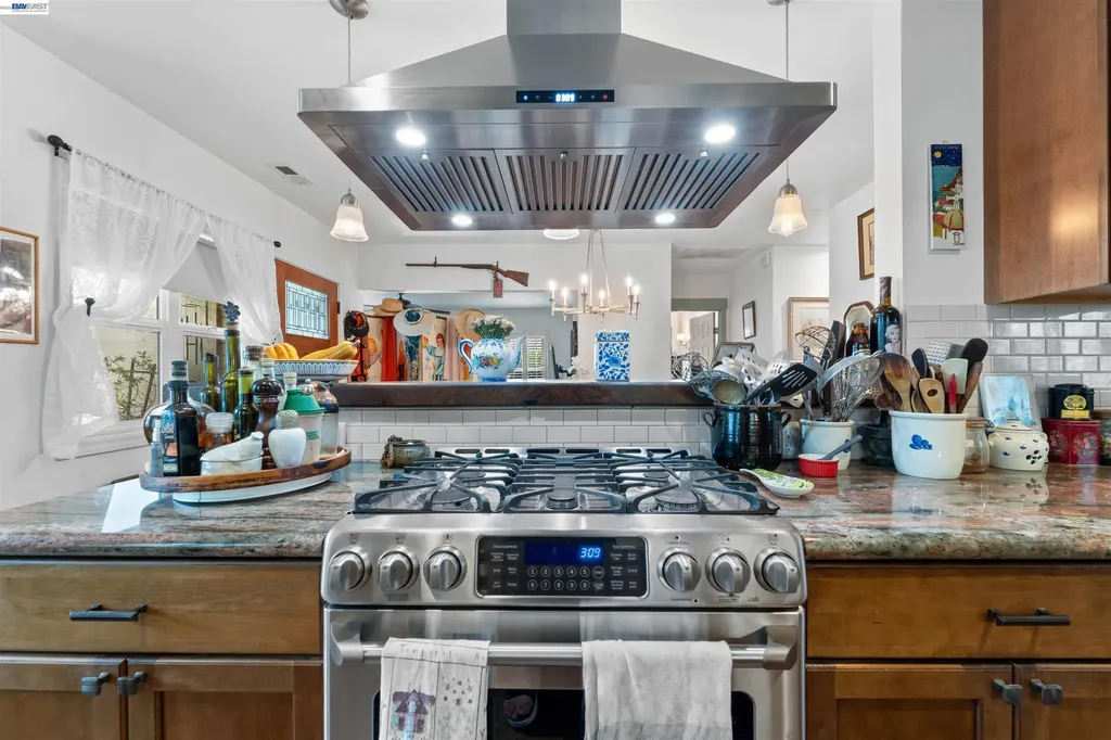 37955 2nd Street Fremont CA 94536