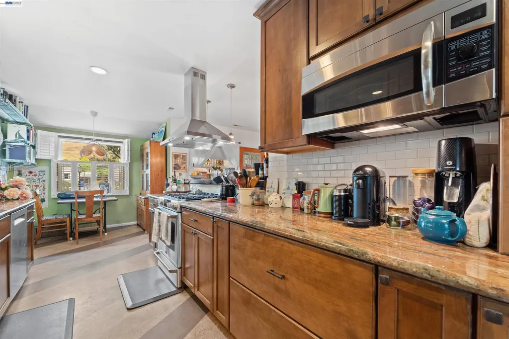 37955 2nd Street Fremont CA 94536