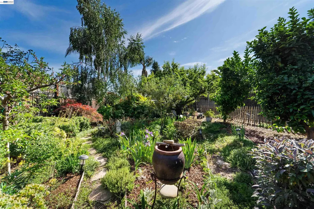 37955 2nd Street Fremont CA 94536