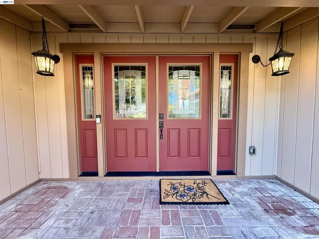 4429 James Avenue Castro Valley CA 94546