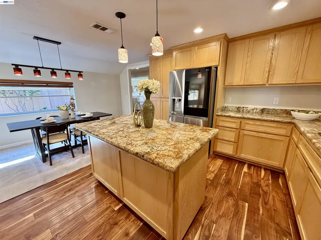 4429 James Avenue Castro Valley CA 94546