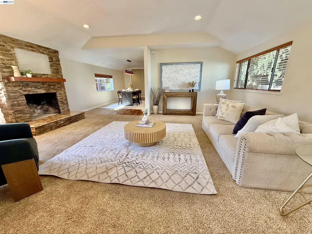4429 James Avenue Castro Valley CA 94546
