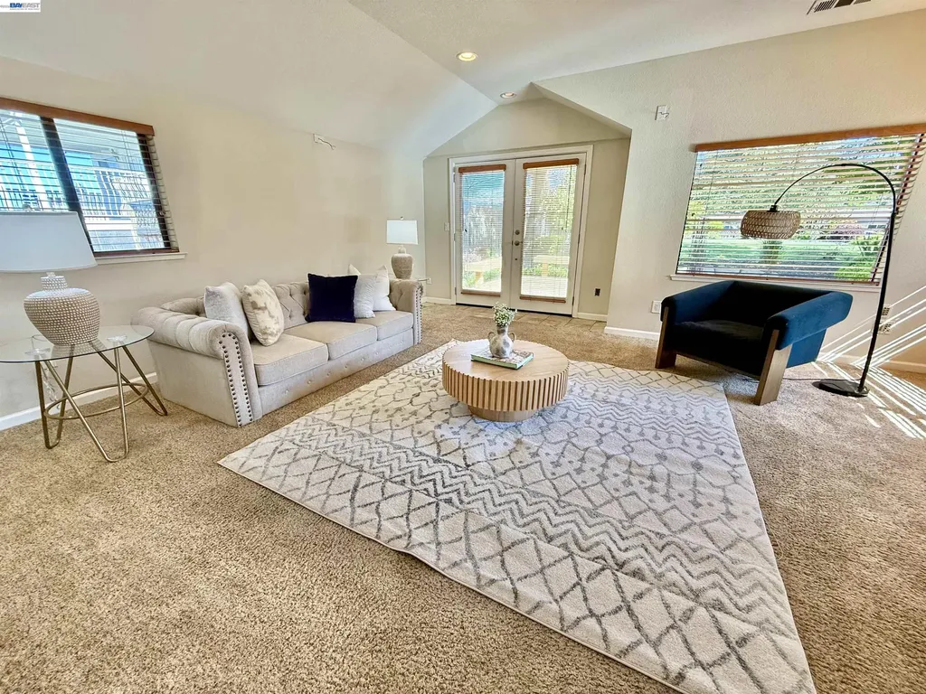 4429 James Avenue Castro Valley CA 94546