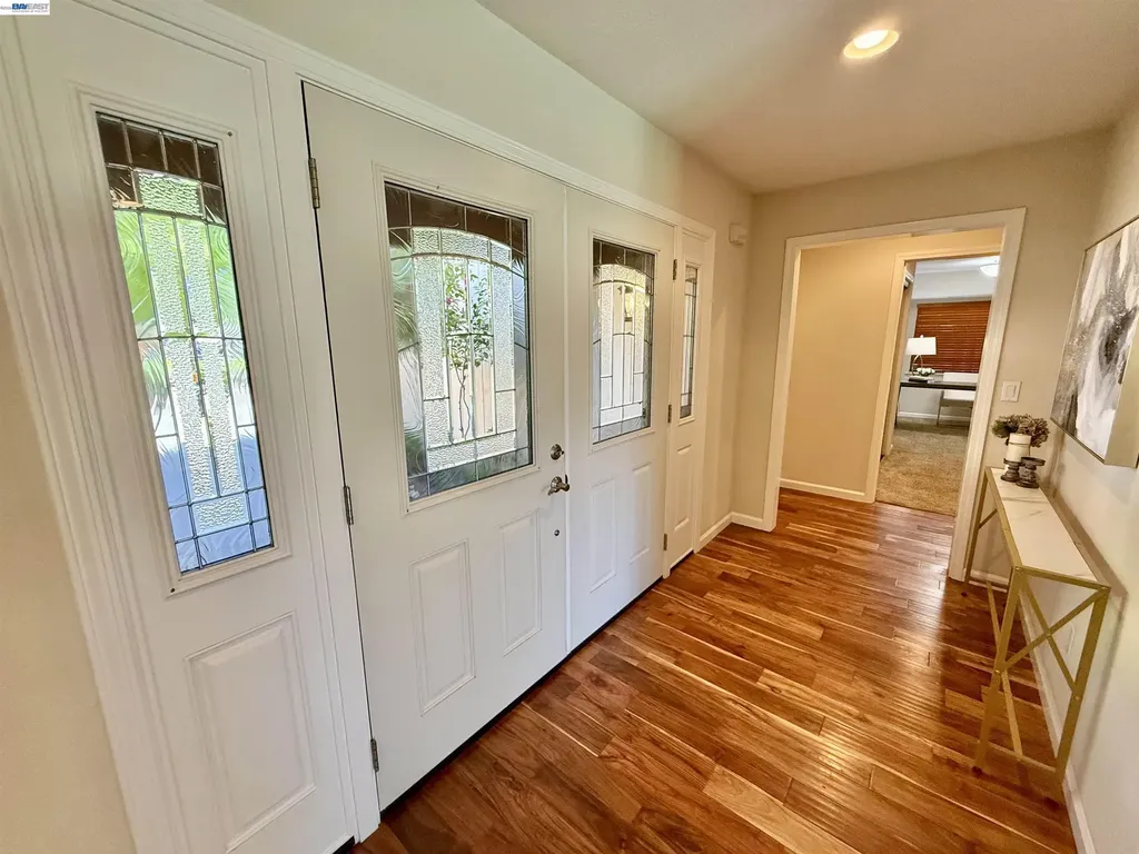 4429 James Avenue Castro Valley CA 94546