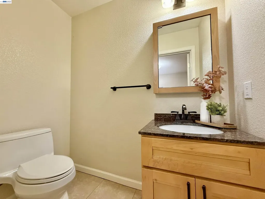 4429 James Avenue Castro Valley CA 94546